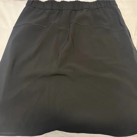 Lululemon on the fly skirt black 10 - Picture 3 of 4
